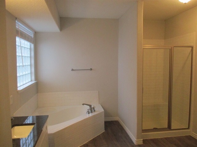 Building Photo - 6303 Tall Canyon Ct