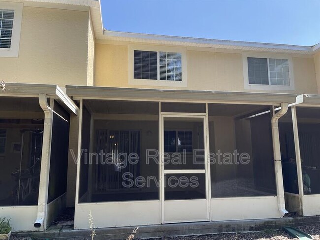 Building Photo - 10806 Brickside Ct