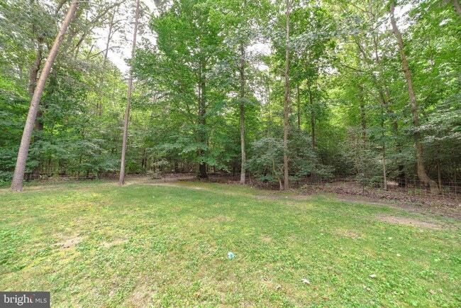 Building Photo - 45381 Abell Dr
