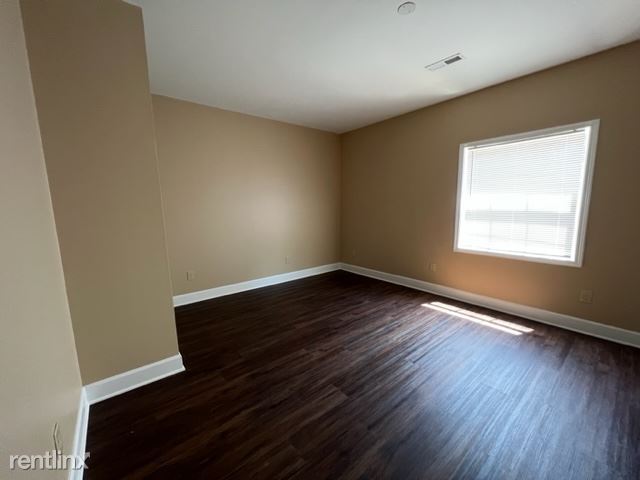 Building Photo - 3 br, 2 bath House - 1691 Old Linwood Rd