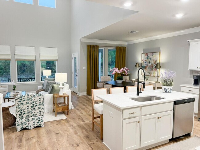 Building Photo - Coming Soon Beautiful 4-Bedroom Home for Rent in Belle View — Lafayette, Louisiana