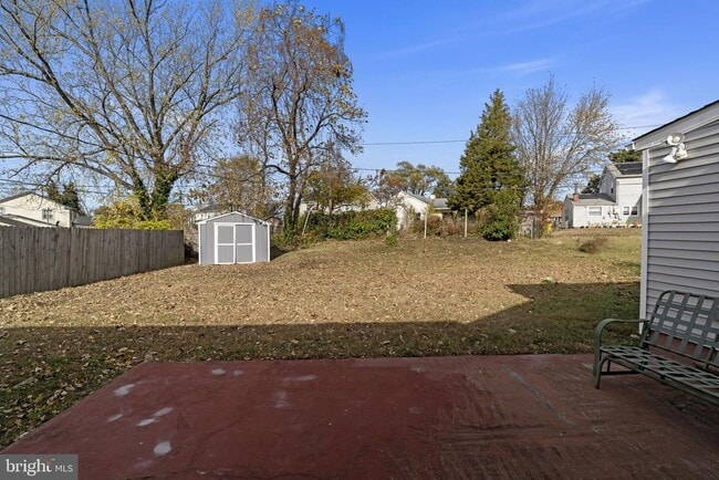 Building Photo - 5 Burgess Ln