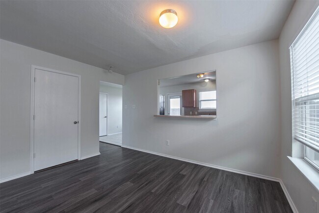 Building Photo - 14423 Benningcrest Ln