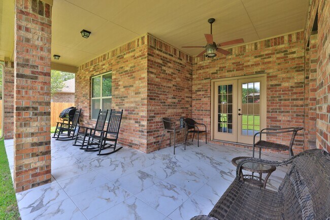 Building Photo - 23311 Preserve View Cir