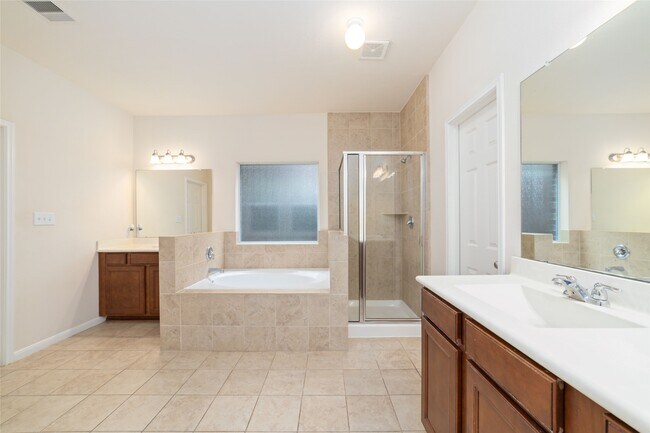 Building Photo - 8919 Inglebrook Ln
