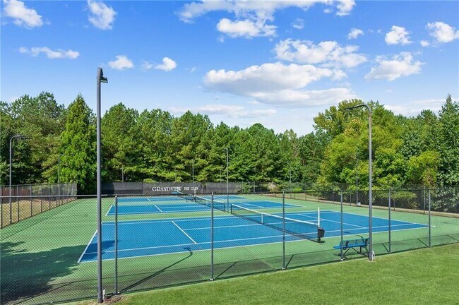 Building Photo - 15 Hawnley Trl