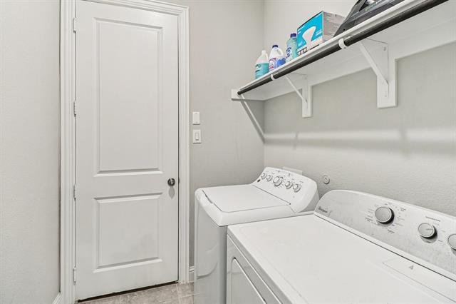 Building Photo - 1006 Foxhall Dr