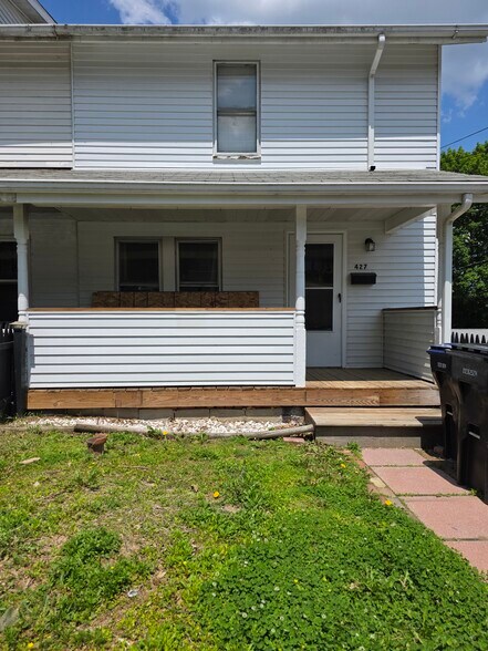 Building Photo - 427 Mount Vernon Ave