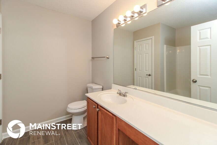 Building Photo - 3506 Throughbrook Ct
