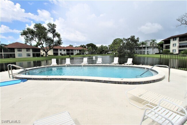 Building Photo - 1600 Misty Pines Cir