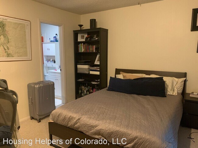 Building Photo - 3 br, 4 bath House - 2964 Shady Hollow W