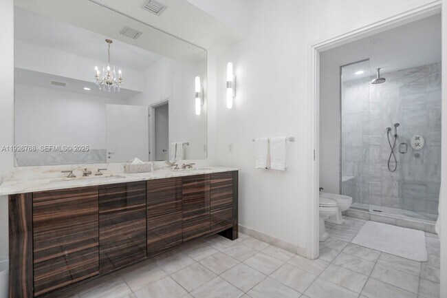 Building Photo - 50 South Pointe Dr