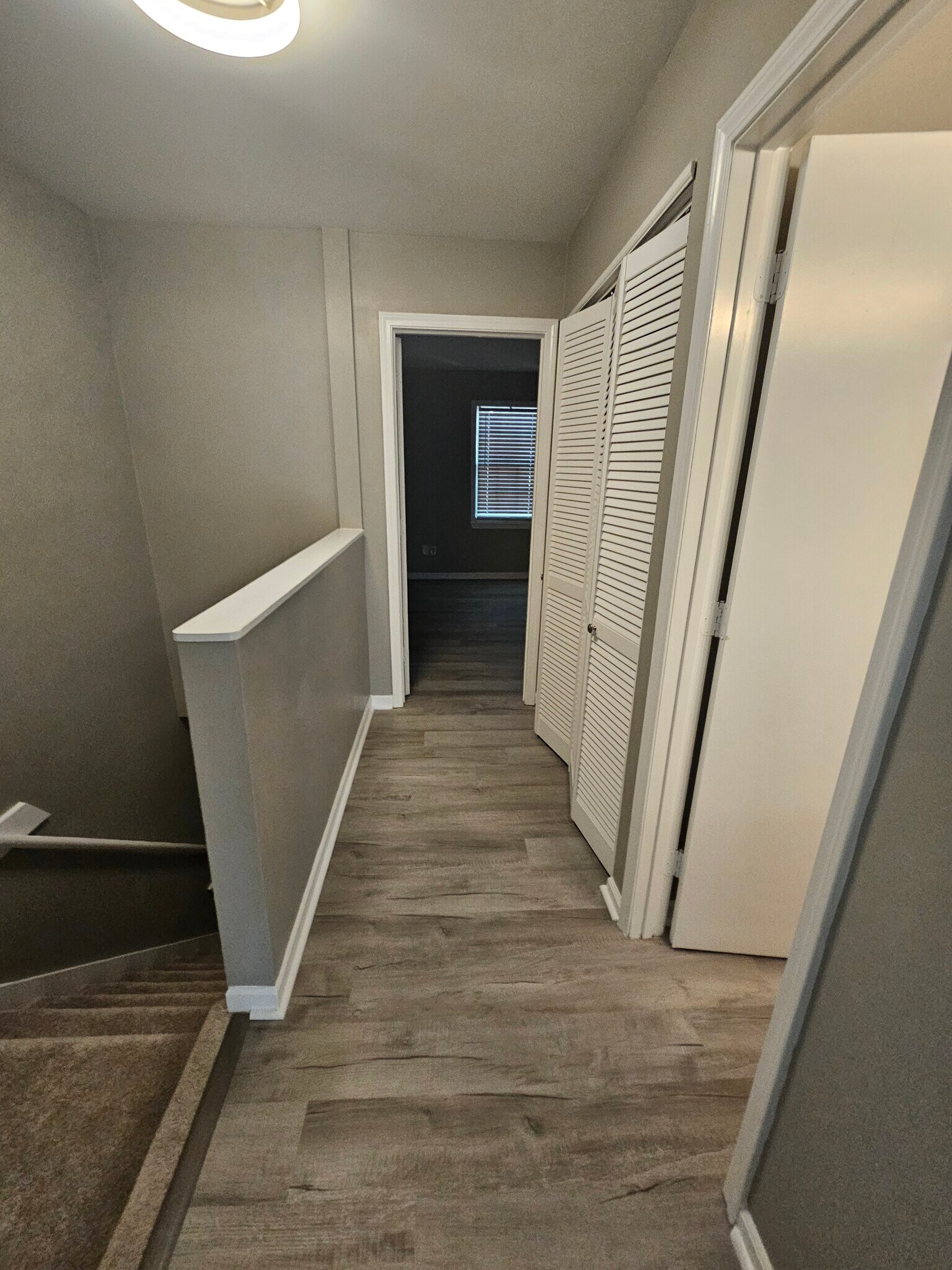 upstairs hallway - 732 Coventry Ln