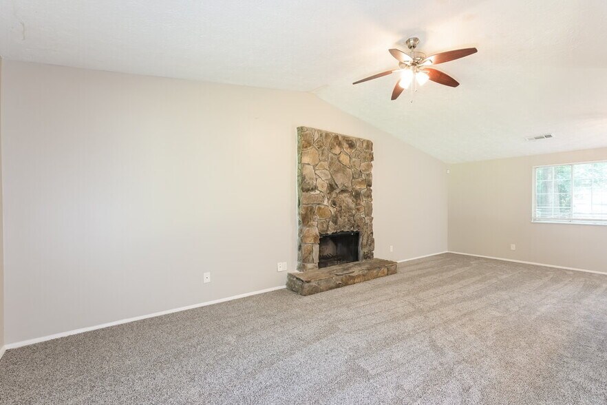 Building Photo - 1103 Sandune Dr