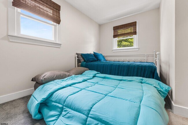 Building Photo - 159 Sheridan Square