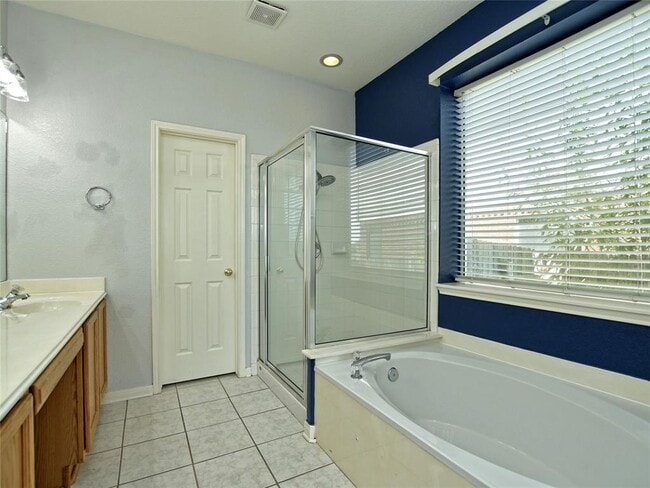 Building Photo - 11513 Glen Falloch Ct