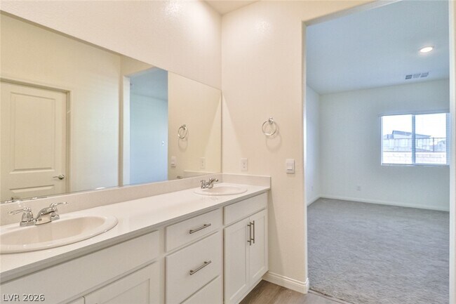 Building Photo - 7476 Crystal Harbor Ave