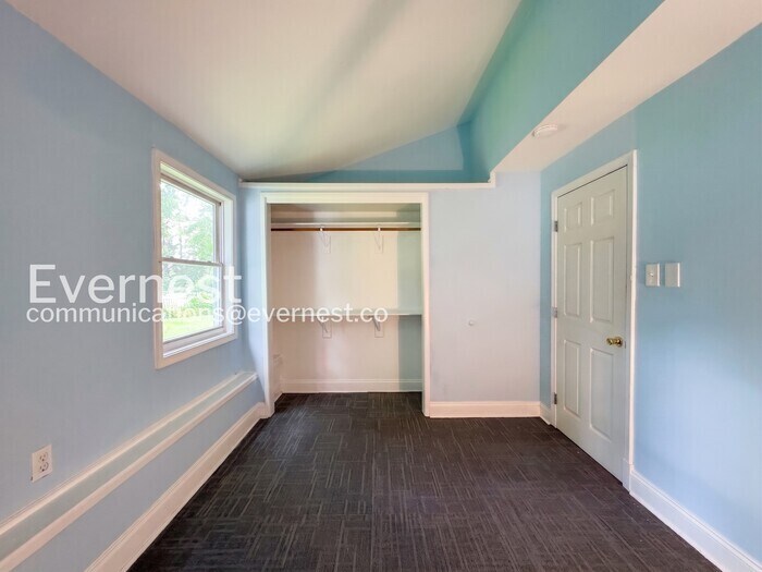 Building Photo - 109 Chesapeake Bay Dr