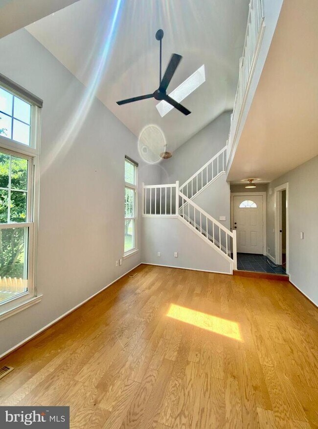 Building Photo - Discover Your Dream Home in Countryside’s Serene Cul-de-Sac