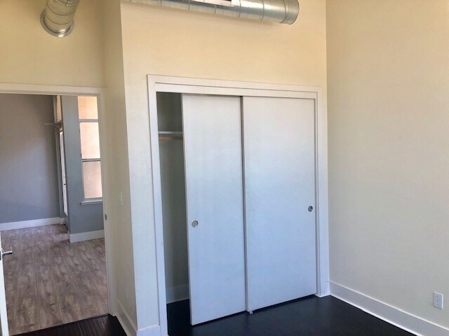 Building Photo - 289 3rd St