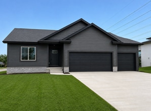 Building Photo - BRAND NEW EXECUTIVE HOME!! 4 Bedroom, 3 Bathroom Home in Urbandale!