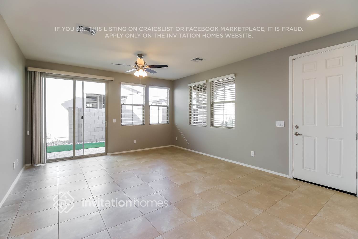 Building Photo - 5722 E Butte St