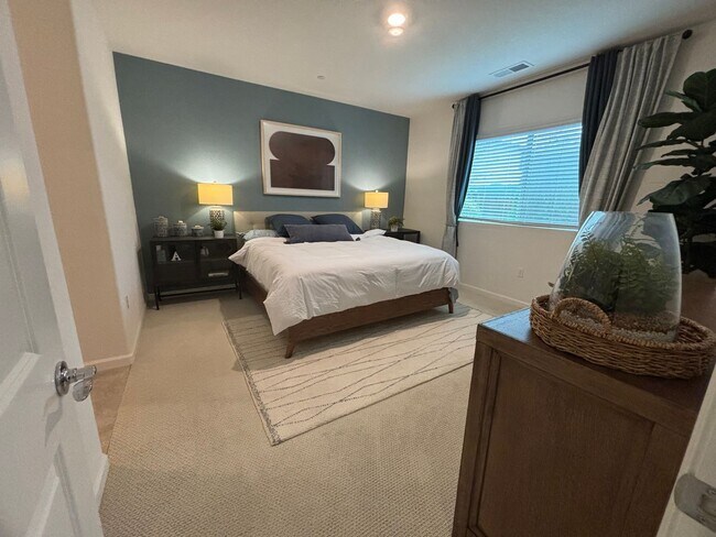 Building Photo - Breathtaking 4/2 Rancho Cordova Model w/TO...