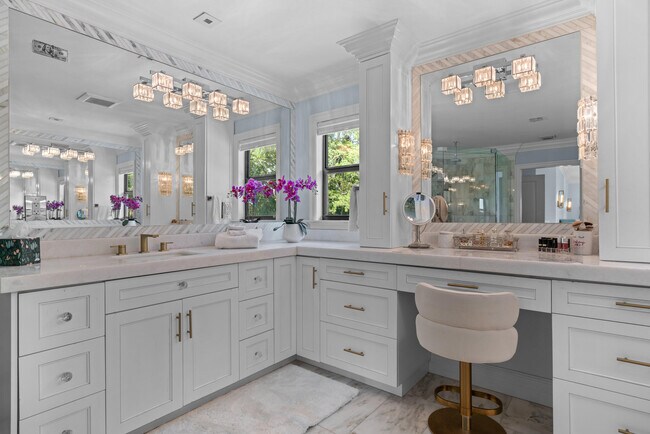 Building Photo - 6204 Celadon Cir