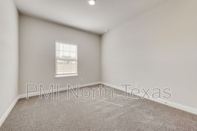 Building Photo - 11508 Harp Ln