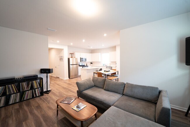 Building Photo - Coming Available!