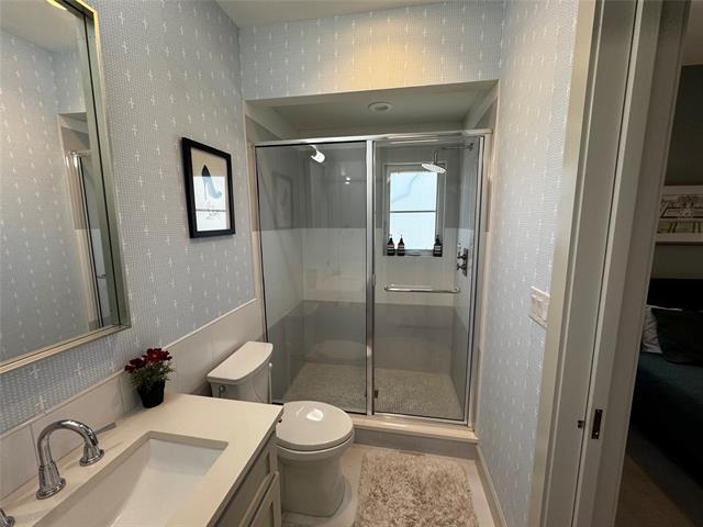 Building Photo - 1019 N Bishop Ave