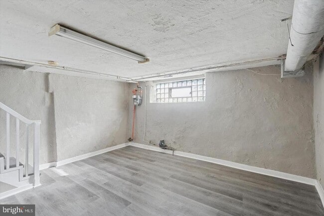 Building Photo - 6340 Cardiff St