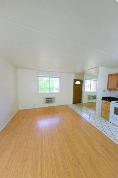 Building Photo - 1140 Ferdinand Ave Apt 9
