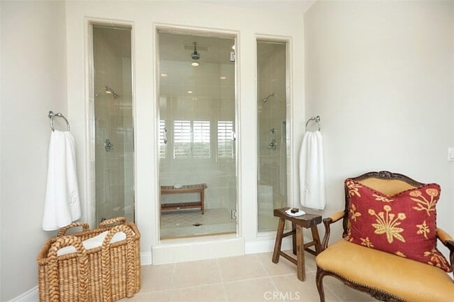 Building Photo - 27 Via Monarca St