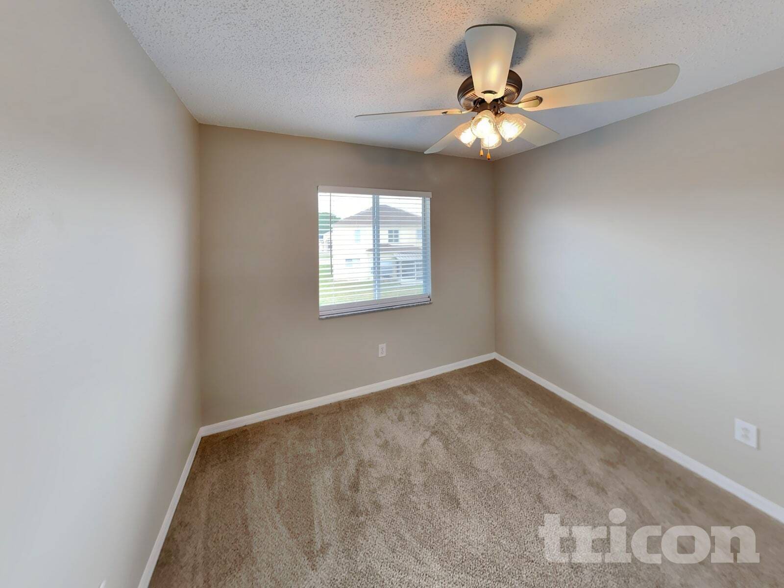 Building Photo - 12603 Longcrest Dr