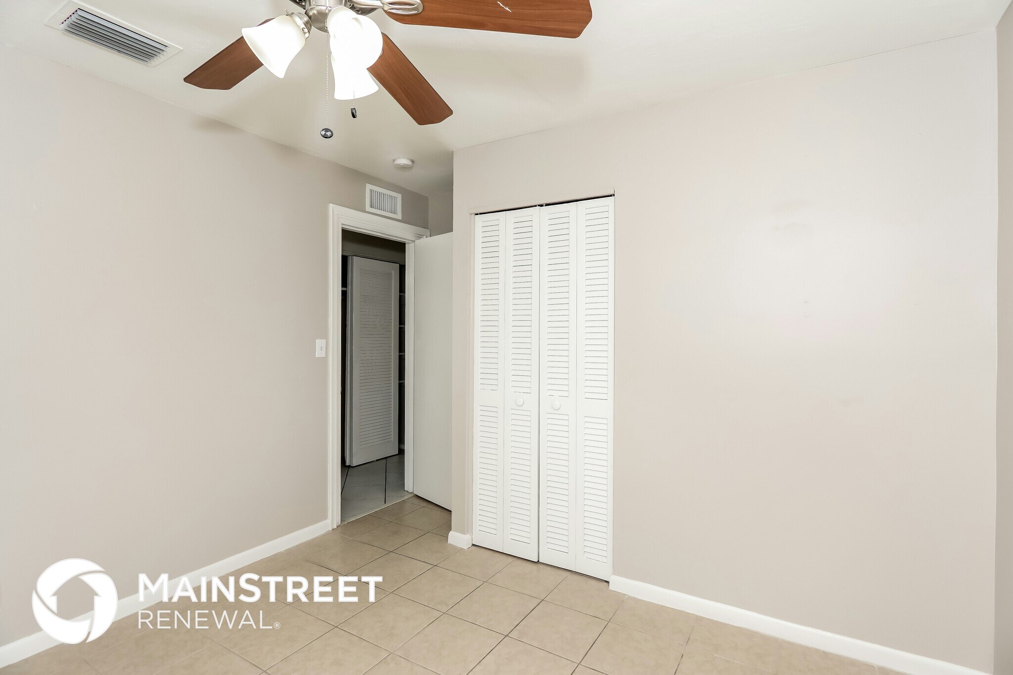 Building Photo - 1367 NE 27th St