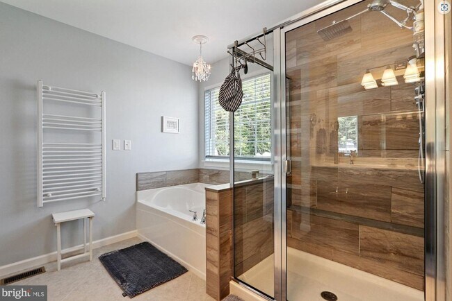 Building Photo - 118 Stone Arch Dr