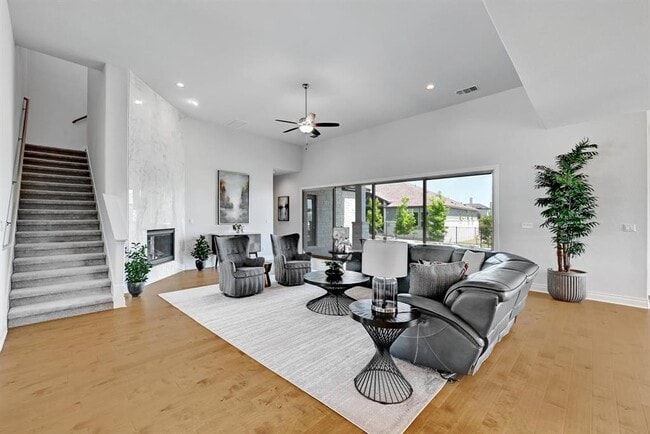 Building Photo - 4809 Serene Hills Dr
