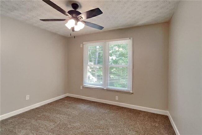Building Photo - 2795 Kakki Ct