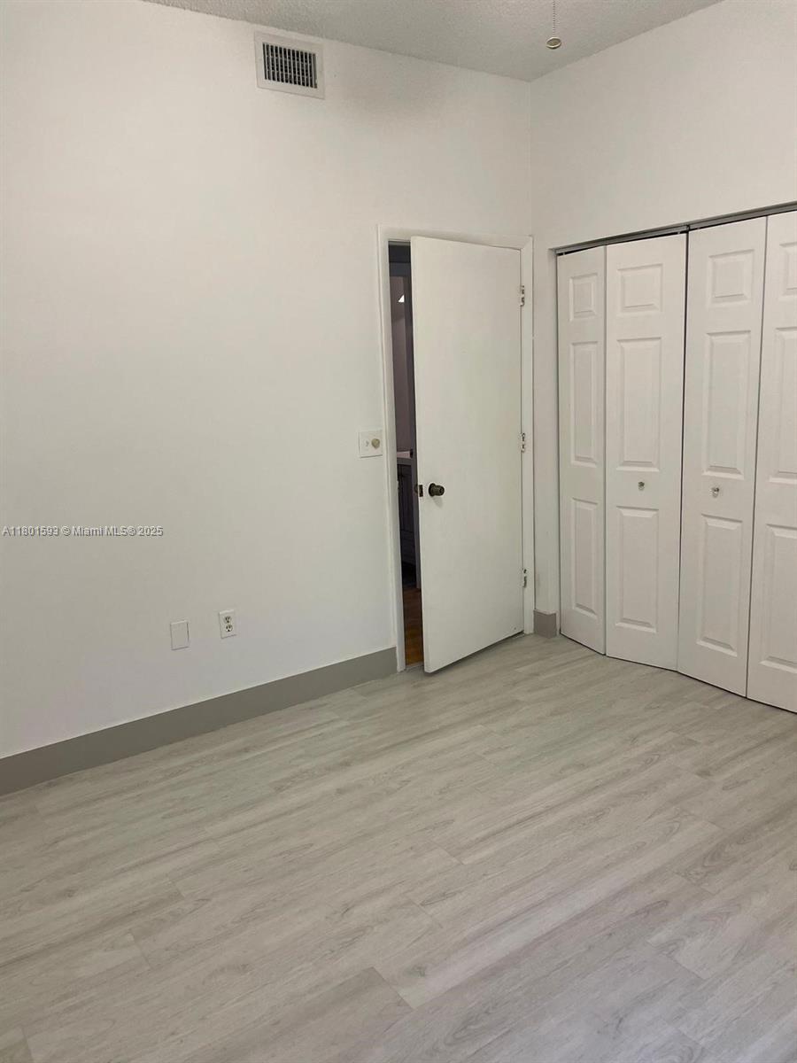 Building Photo - 16318 Malibu Dr