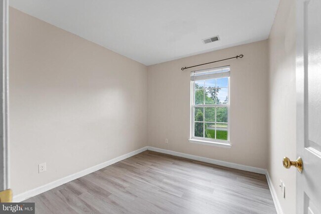 Building Photo - 3336 Fordington Pl