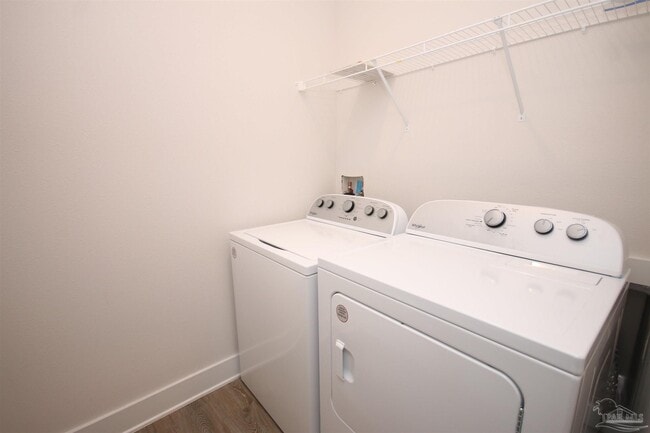 Building Photo - 5788 Danbury Blvd