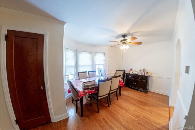 Building Photo - 2454 Columbus Ave