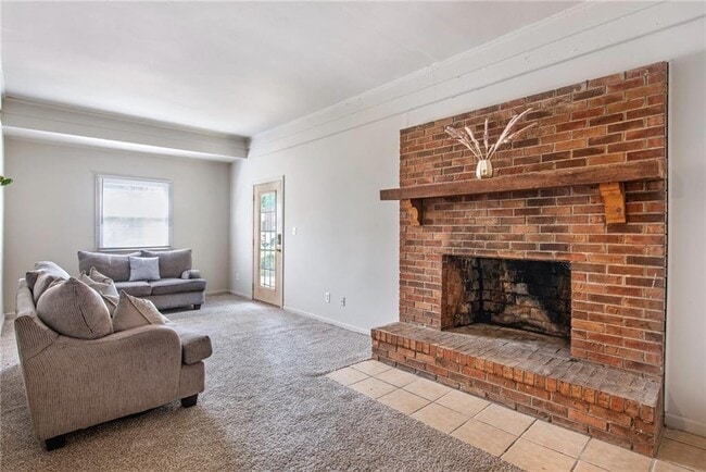 Building Photo - 1496 Belva Ave