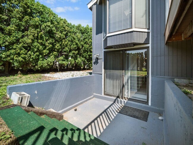 Building Photo - Spacious 2-Bedroom Home with Private Deck,...