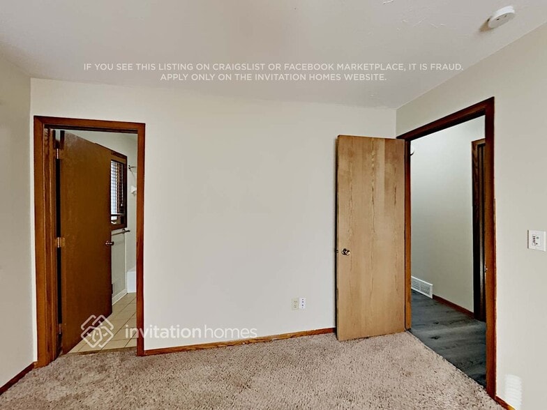 Building Photo - 17230 Sunray Cir SW
