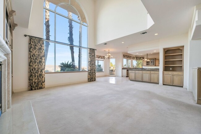 Building Photo - Luxury Lake Las Vegas Estate in Guard-Gated SouthShore Community!
