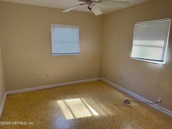 Building Photo - 1494 Bessent Rd