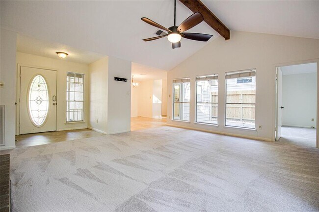 Building Photo - 4 Brentwood Oaks Ct