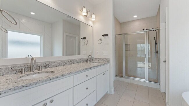 Building Photo - "Lovely 4-Bedroom Retreat with Fireplace &...